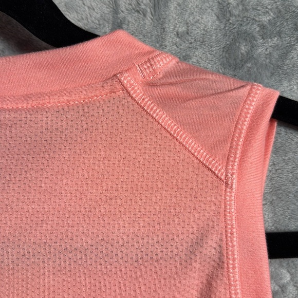 NWT Adidas tank top women’s small lightweight summer activities hiking sports - Picture 6 of 10